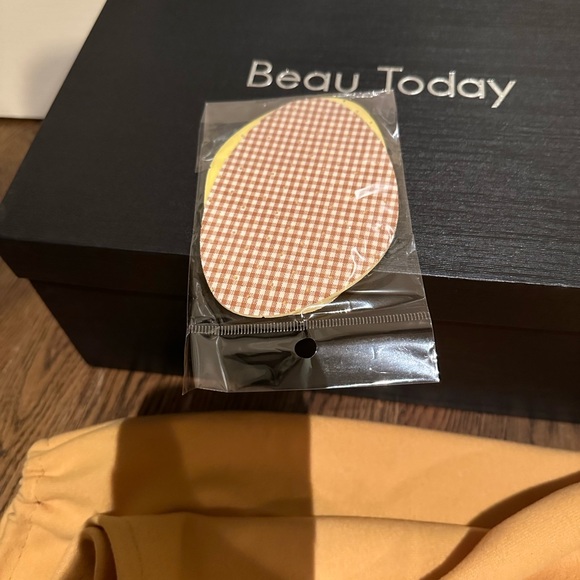 Shoes Heels Block - Picture 4 of 4